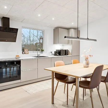 2 Bedroom Pet Friendly In 펜션 *