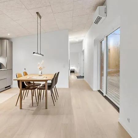 2 Bedroom Pet Friendly In 펜션